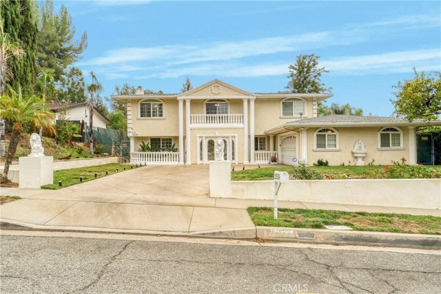 $1,895,000 | 22534 Liberty Bell Road | Calabasas