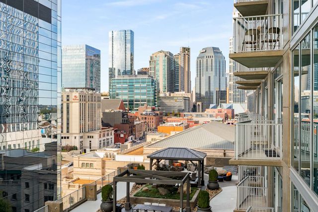 $1,150,000 | 301 Demonbreun Street, Unit 920 | Encore