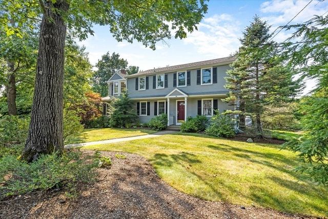 $1,425,000 | 74 Aaron River Road | Beechwood