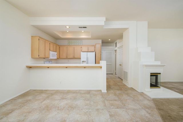 $4,295 | 5601 Avenida Del Parque, Unit 58 | Whispering Palms