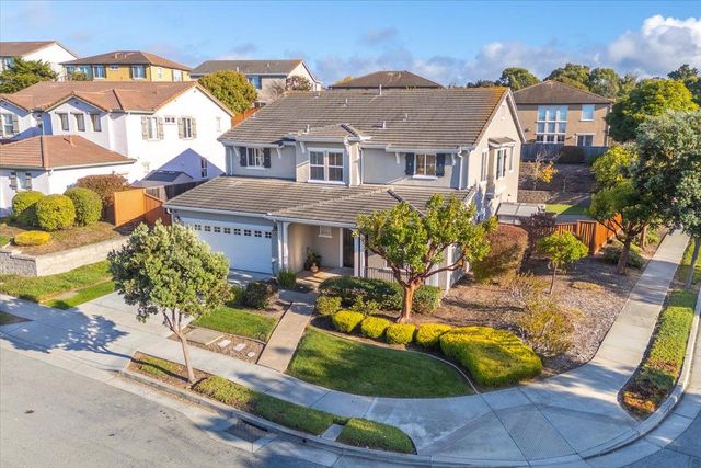 $1,575,000 | 5041 Sunset Vista Drive | Seaside