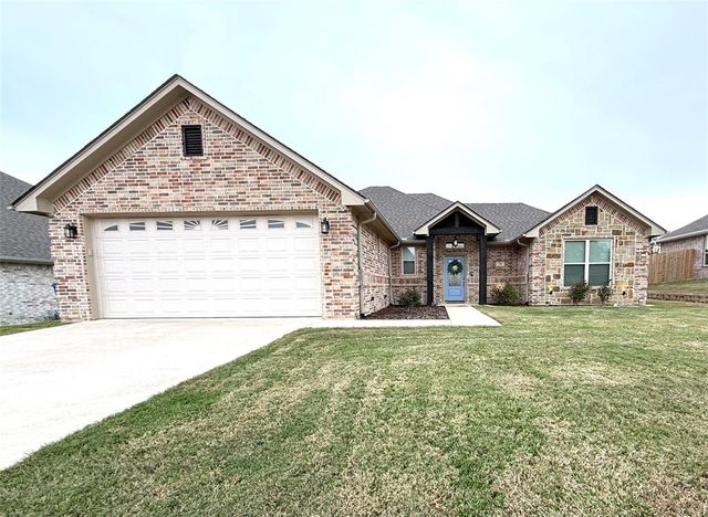 $2,100 | 116 Hay Meadow Drive | Winona