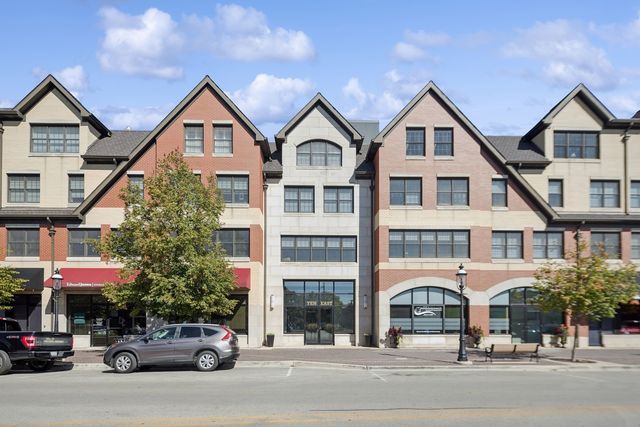 $1,175,000 | 10 East Burlington Street, Unit 4A | Riverside