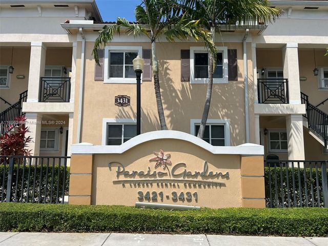 $2,260 | 3431 West 80th Street, Unit 203 | Hialeah