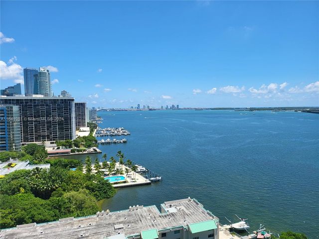 $729,000 | 2333 Brickell Avenue, Unit 1807 | Brickell Bay Club