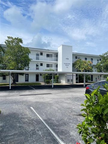 $3,500 | 775 John Ringling Boulevard, Unit 22 | Sarasota