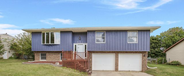 $339,500 | 901 Hastings Terrace | Valparaiso