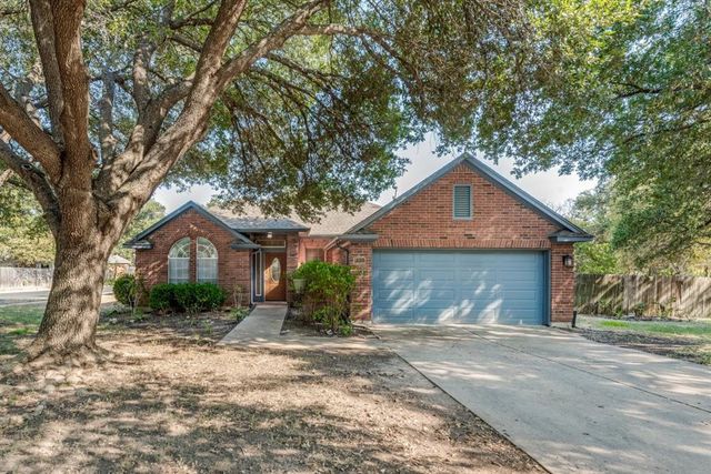 $580,000 | 8801 Escabosa Drive | Austin