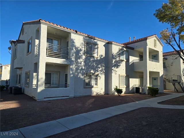 $1,325 | 3318 North Decatur Boulevard, Unit 2063 | North Las Vegas