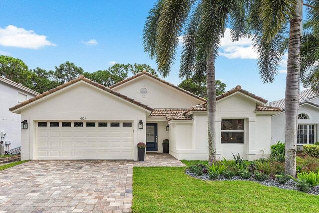 $835,000 | 404 Woodview Circle | Palm Beach Gardens