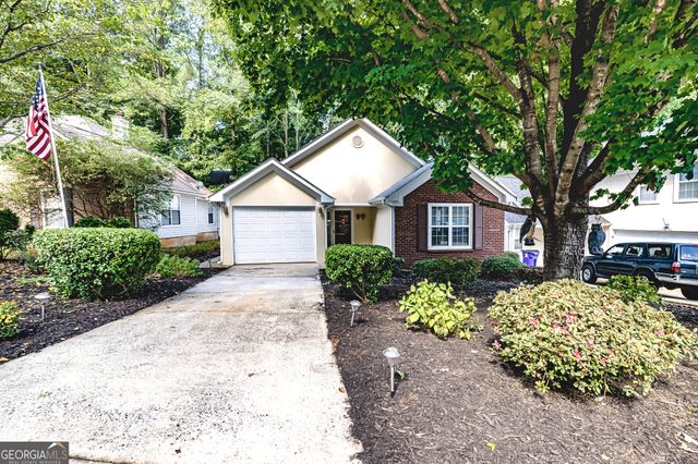 $349,990 | 603 North Fairfield Drive | Peachtree City