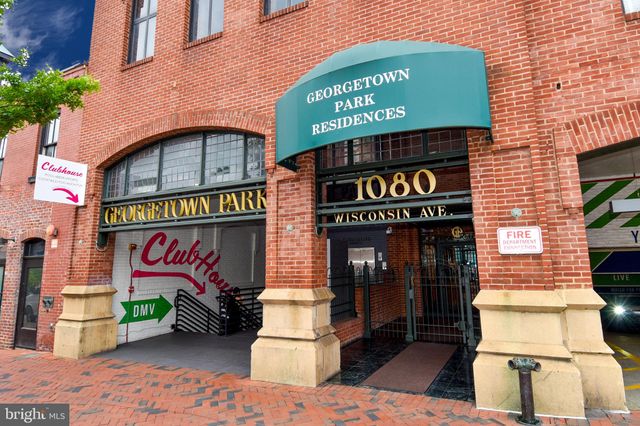 $619,000 | 1080 Wisconsin Avenue Northwest, Unit 305 | Georgetown