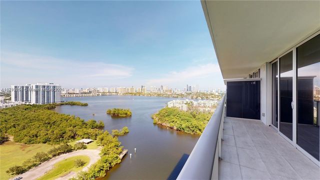 $699,000 | 16385 Biscayne Boulevard, Unit 2104 | Western Eastern Shores