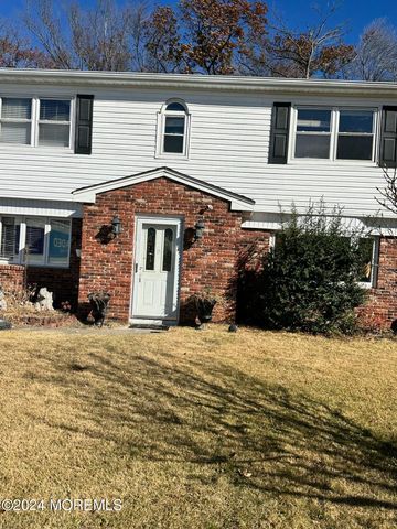 $750,000 | 21 Croman Court | Hazlet Township - Monmouth County