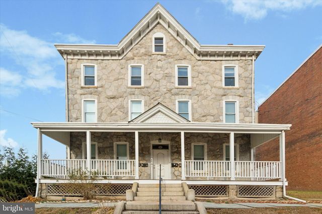 $2,200 | 200 Green Lane, Unit 1 | Manayunk