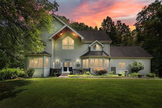 $895,000 | 161 Crans Mill Road | Crawford