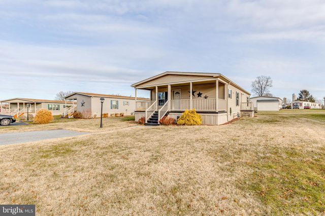 $164,900 | 12 Amber Circle | Earl Township - Lancaster County