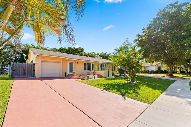 $714,999 | 21505 Southwest 97th Court | Cutler Bay