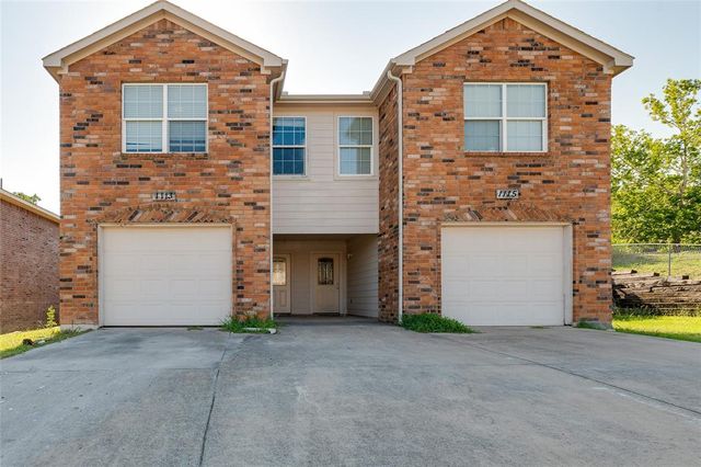 $490,000 | 1115 Parkway Trail | Parkview Heights