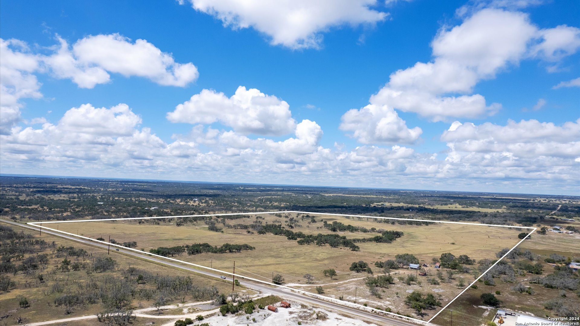 a view of a sky