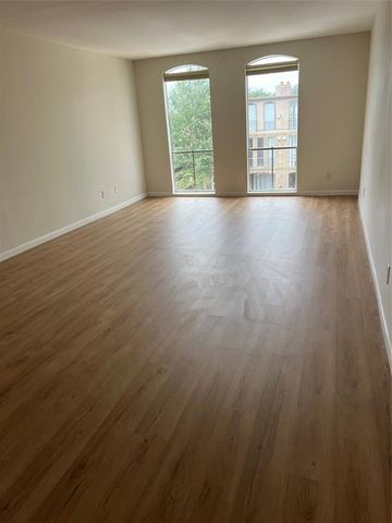 $1,300 | 4645 Wild Indigo Street, Unit 22/380 | Houston