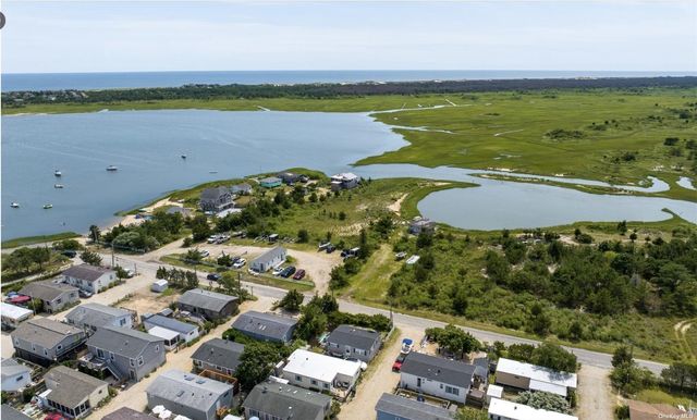 $649,000 | 53 Crassen Boulevard, Unit 5 | Amagansett North