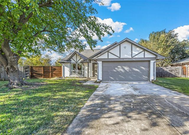 $410,000 | 2123 Via Estrada | Keller Springs Village