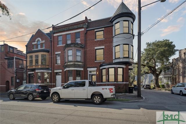 $2,500 | 109 West Bolton Street, Unit C | Victorian District-West