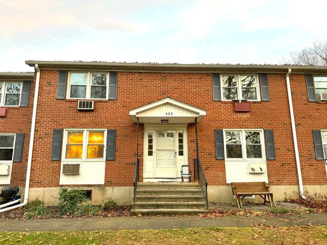 $2,000 | 480 Radmere Road, Unit B | Cheshire