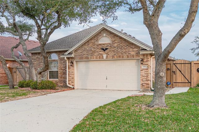 $325,000 | 131 Heron Oaks | Rockport