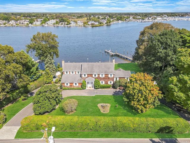 $2,750,000 | 325 Great River Road | Great River