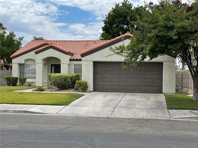 $1,998 | 4521 West La Madre Way | North Las Vegas