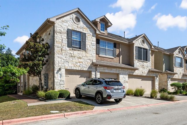 $339,000 | 700 Mandarin Flyway Cedar Park, Unit 702 | Silver Oak Townhomes