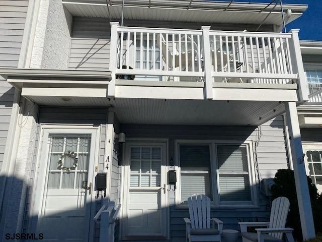 $2,400 | 16 West 11th Street, Unit A4 | Central Ocean City