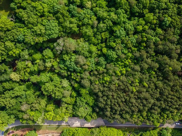 $895,200 | 4.5-ac 4.5-ac Hickory Flat Road