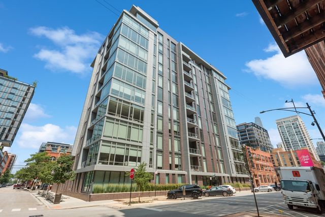 $1,375,000 | 360 West Erie Street, Unit 6C | River North