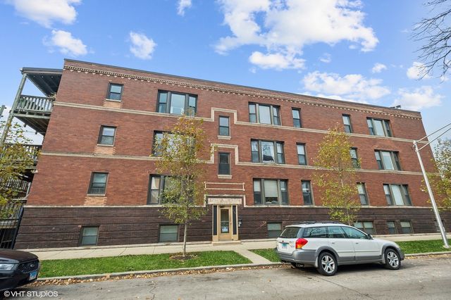 $345,000 | 2148 North Sawyer Avenue, Unit 303 | Logan Square