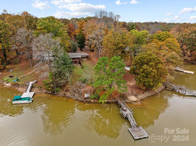 $500,000 | 145 Murray Drive | Providence Township - Rowan County