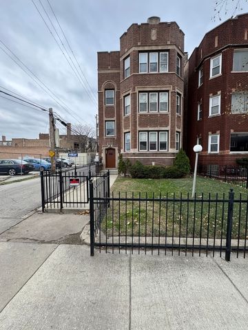 $1,675 | 7846 South Euclid Avenue, Unit 3 | South Shore