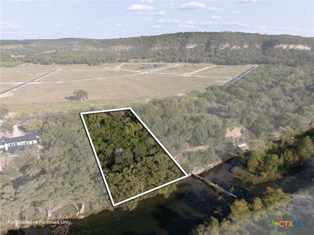 $895,000 | 244 Riverfront Drive | Canyon Lake