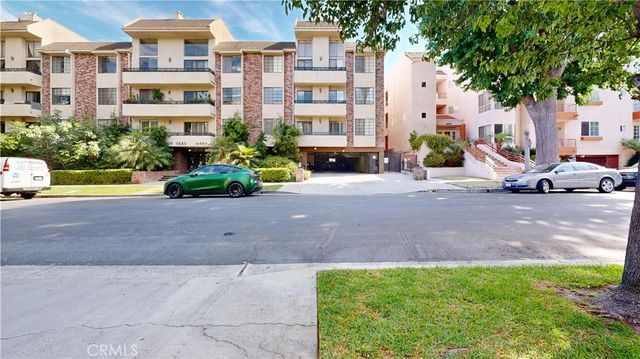 $999,000 | 14569 Benefit Street, Unit 102 | Sherman Oaks