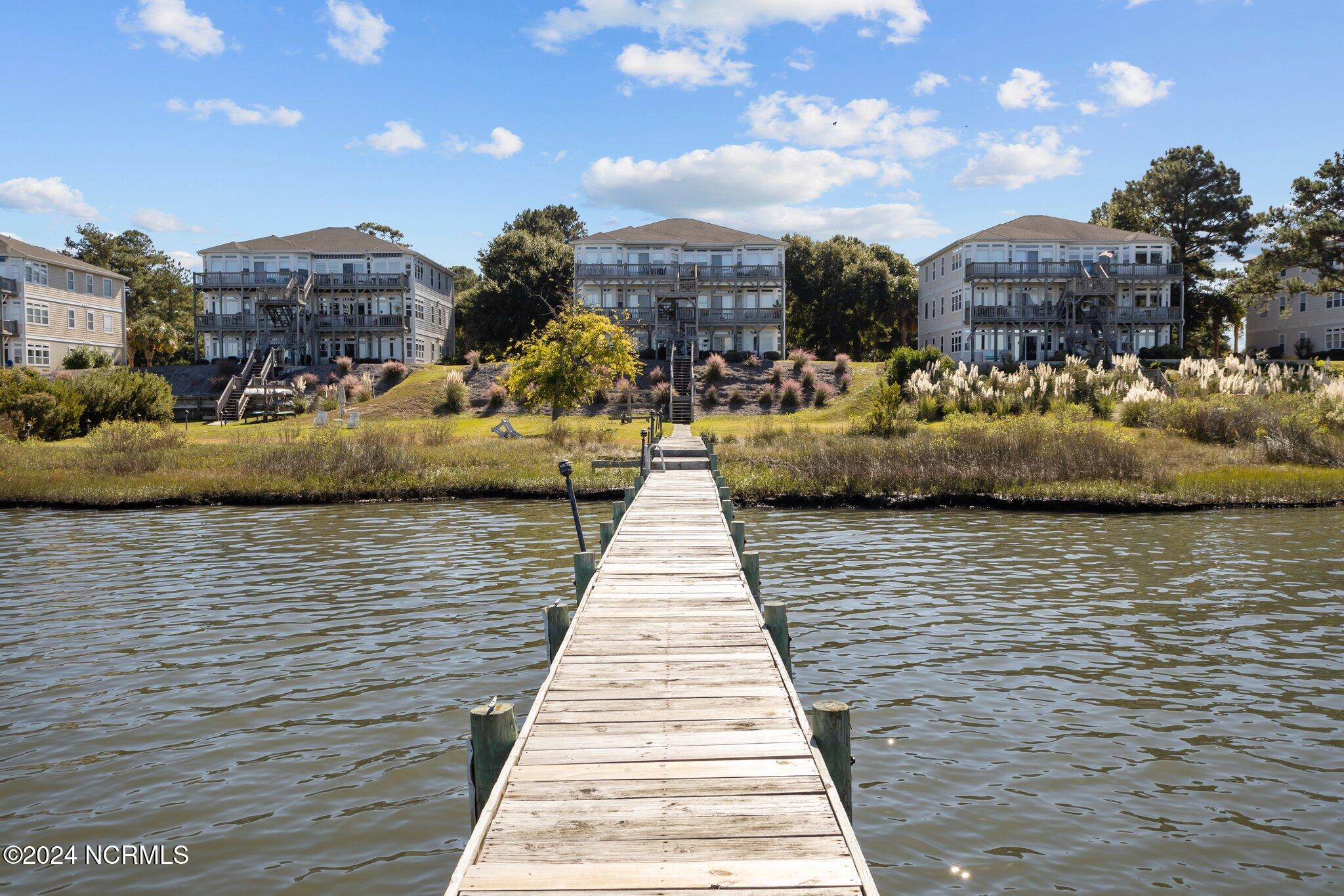 Soundfront Emerald Isle