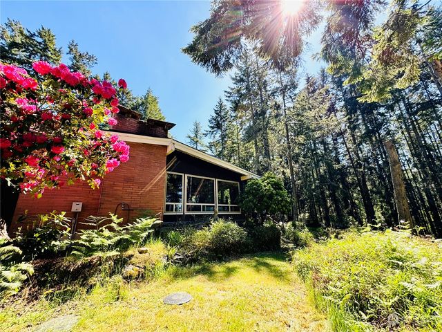 $350,000 | 10115 Morris Boulevard | Ketron Island