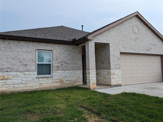 $2,450 | 7747 Swiftwater Lane | Greater Hobby Area