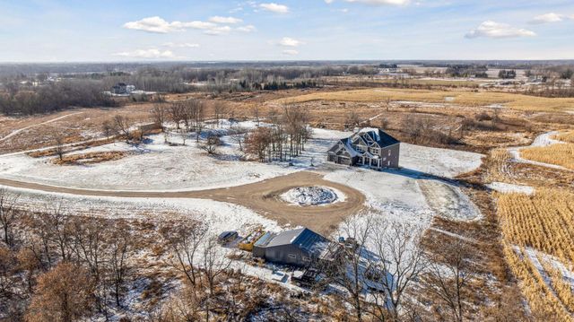 $1,995,000 | 18340 Forest Road North | Forest Lake