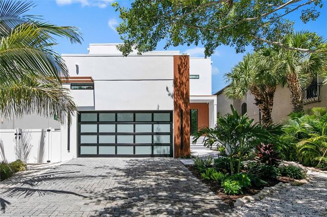 $4,500,000 | 5300 Avenida Del Mare | Sarasota Beach