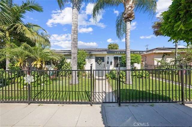 $1,250,000 | 12804 South Cookacre Avenue | Northeast Compton