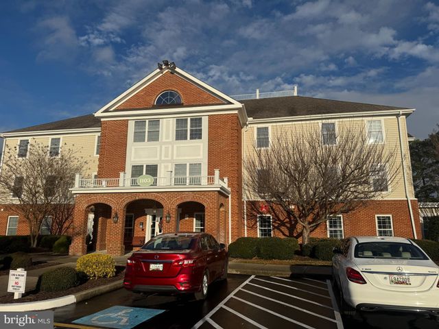 $3,200 | 1103 South Schumaker Drive, Unit C102 | Salisbury