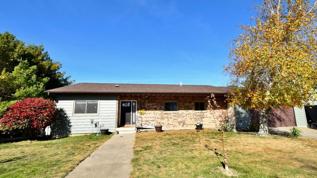 $354,900 | 810 Joyce Avenue | Goodhue