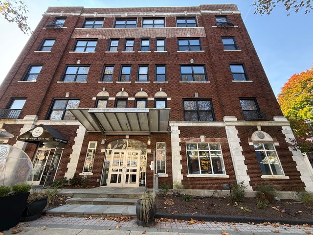 $194,999 | 881 Lafayette Boulevard, Unit 4K | Downtown Bridgeport